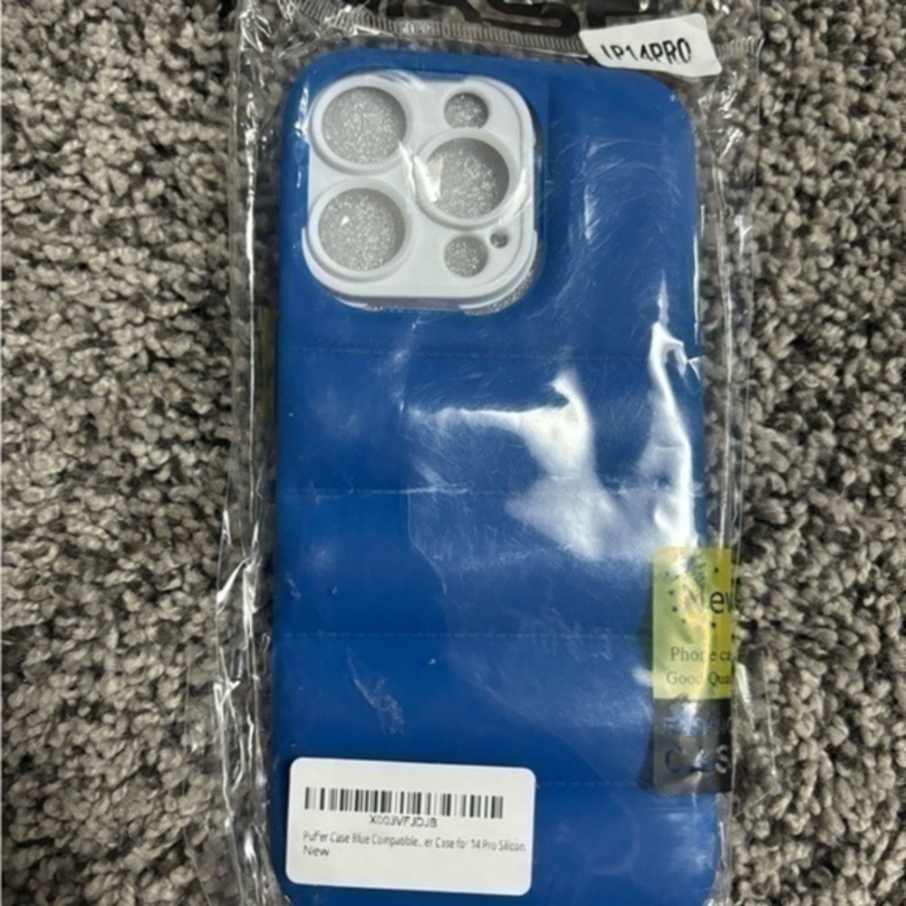 New iPhone 14 Pro phone case